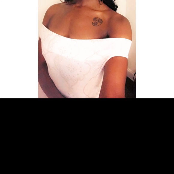 Cream two piece set - Picture 2 of 9